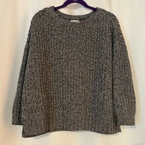 American Eagle Outfitters Black and Gray Knit Chenille Sweater